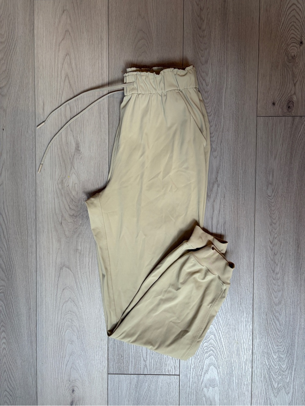 Stretch High-Rise Pant